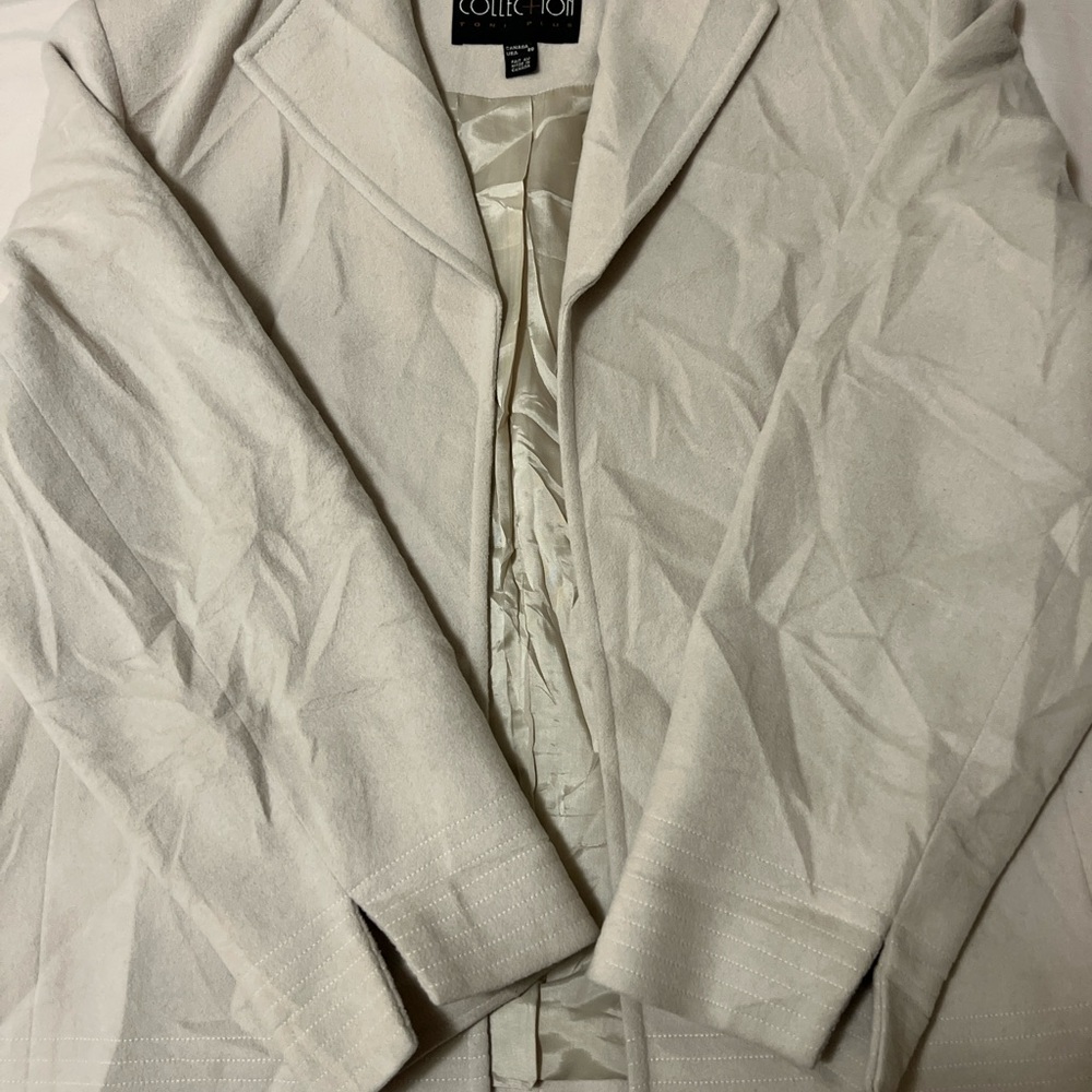 TONI PLUS COLLECTION BLAZER OPEN FRONT JACKET WITH A HIGH COLLAR